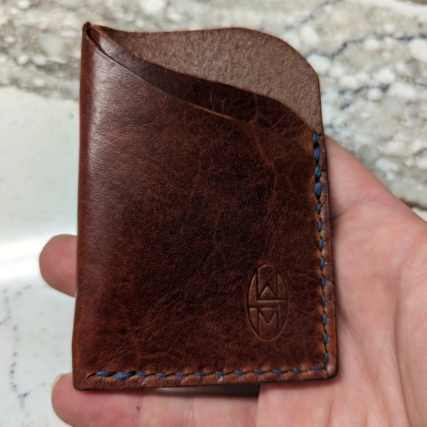 The wonderful Astragal pattern by @lighthouse_leather_co, made with Glass Jack leather from @oaleathersupply. I love how the edges burnished and…
